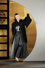 画像9: 六分の一男子図鑑 袴スタイル・蒼黒 ナイン  (9)